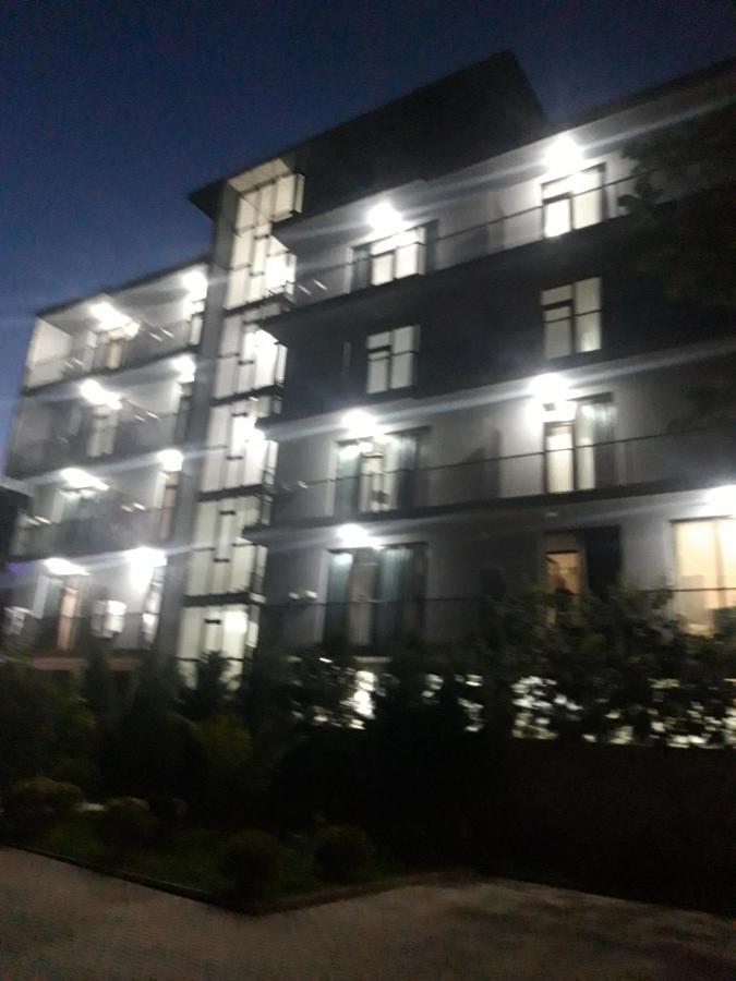 Cozy House Hotel Kobuleti Bagian luar foto