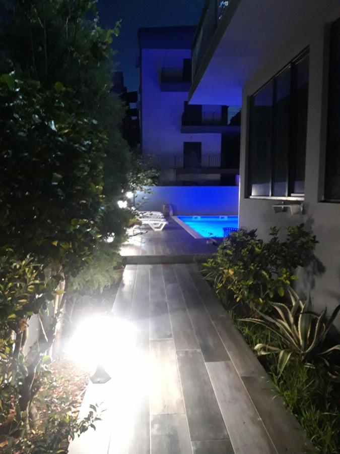 Cozy House Hotel Kobuleti Bagian luar foto