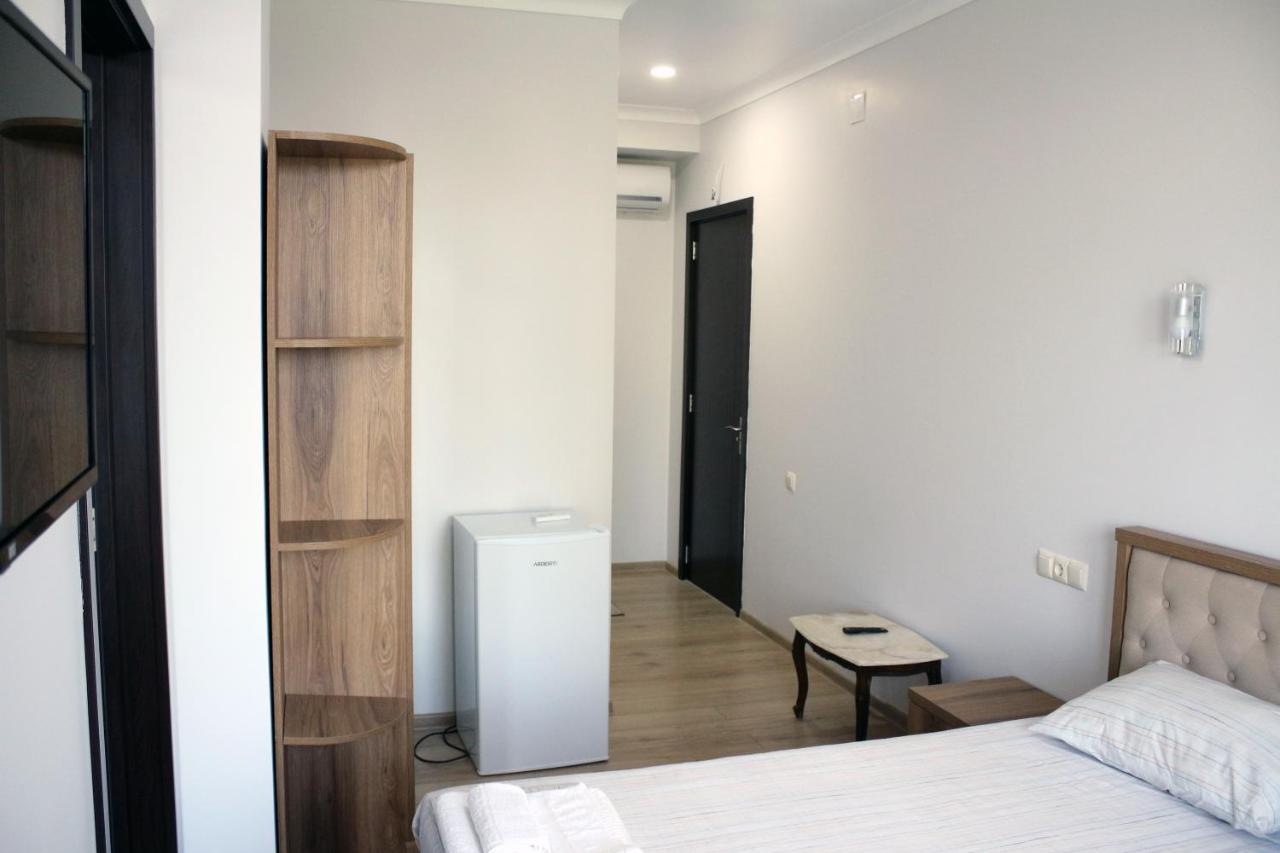 Cozy House Hotel Kobuleti Bagian luar foto
