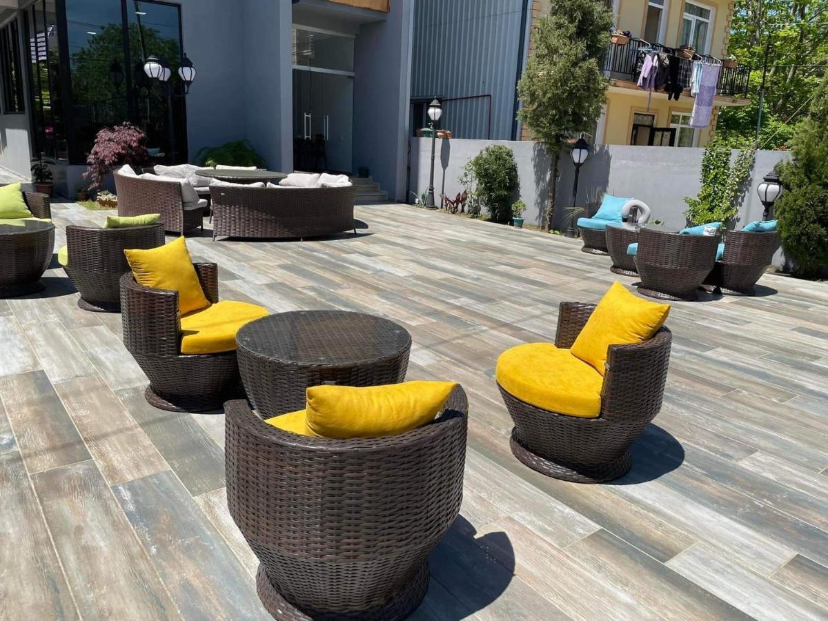 Cozy House Hotel Kobuleti Bagian luar foto